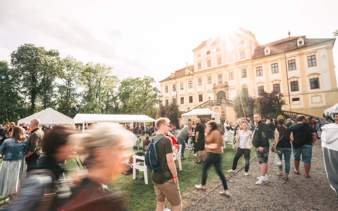 Festival vína na zámku Červený Hrádek 2024
